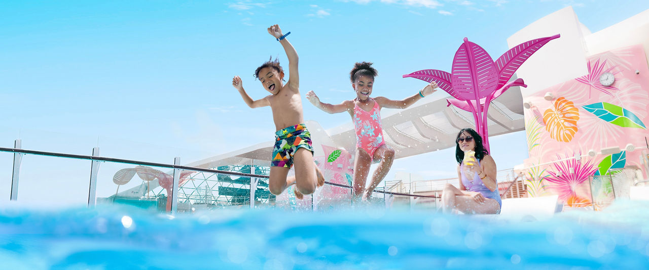 Kids Jumping Into the pool ship Hero 1920 800 FAM NF 2x